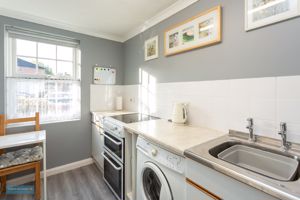 Kitchen- click for photo gallery